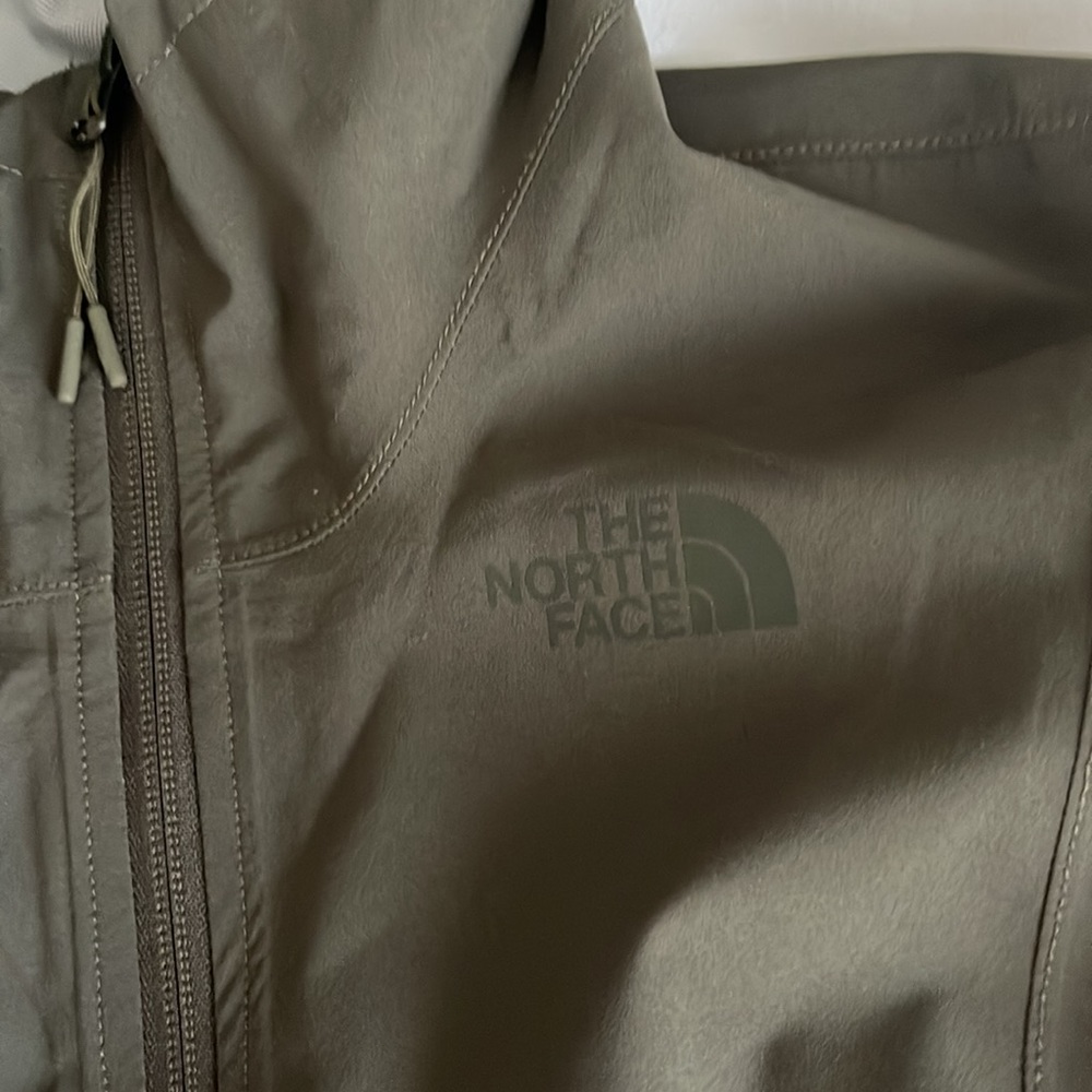 North Face Dry Vent rain coat
